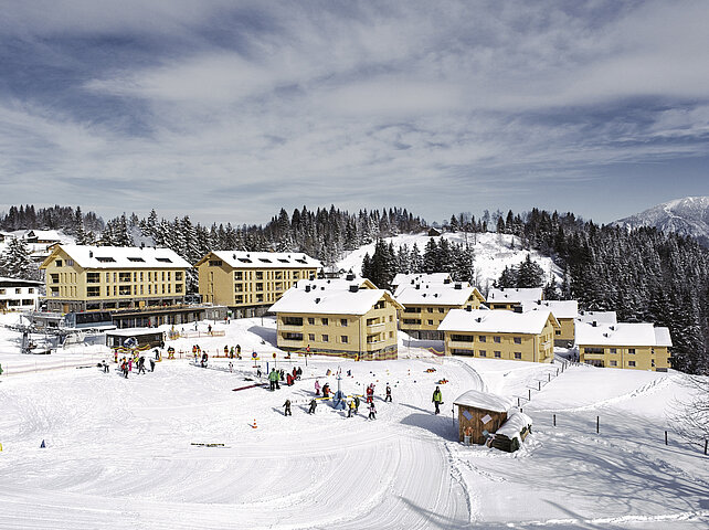 Außenaufnahme Ferienpark Brandnertal im Winter