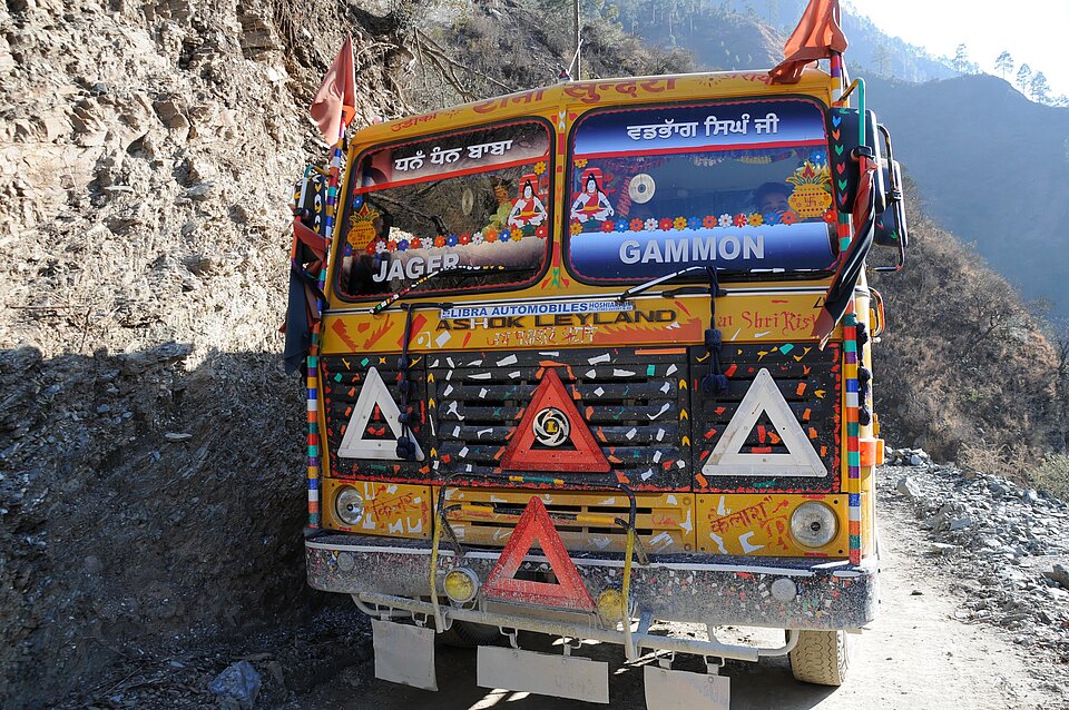 Bus, Transportmittel in Indien