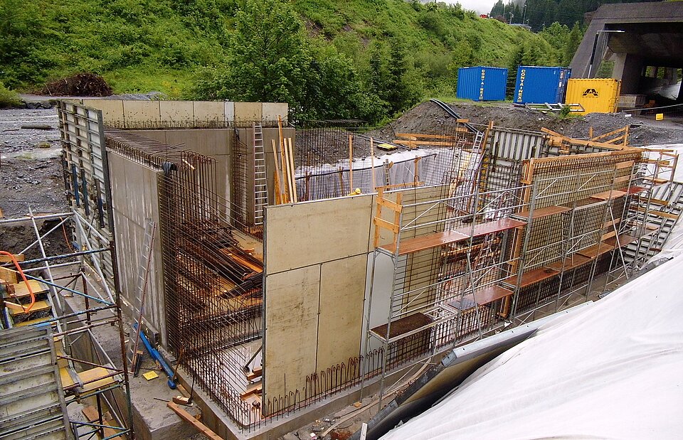 Bauwerk auf der Baustelle S16 Arlberg Straßentunnel